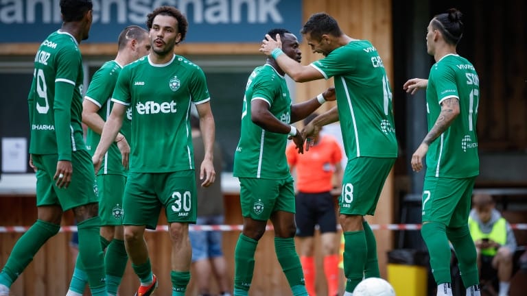 Ludogorets có thắng lợi đậm đà trên sân nhà