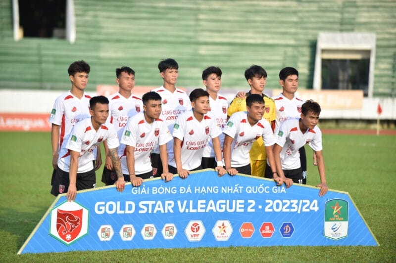 Nhà cựu vô địch V-League gặp khó