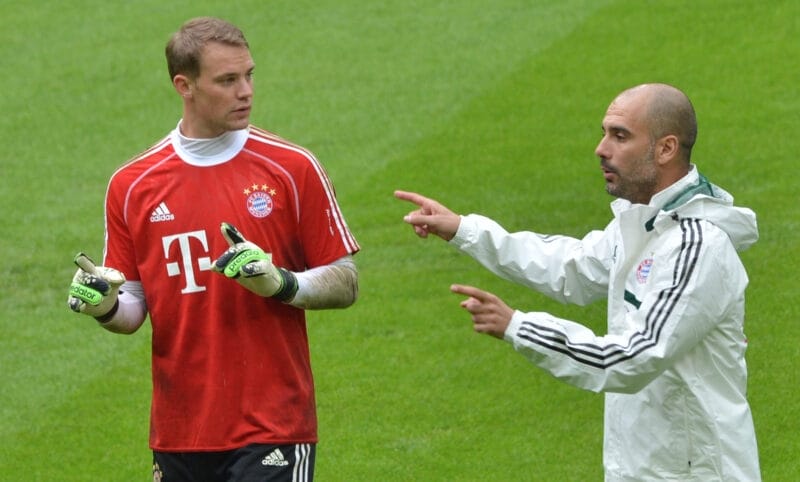 Pep Guardiola là người đưa Neuer lên đỉnh cao.