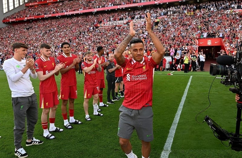 Thiago không được Liverpool gia hạn hợp đồng.