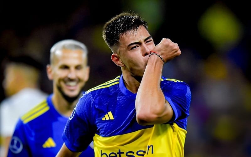 Aaron Anselmino là ngôi sao trẻ tiếp theo lọt vào mắt xanh của Chelsea.