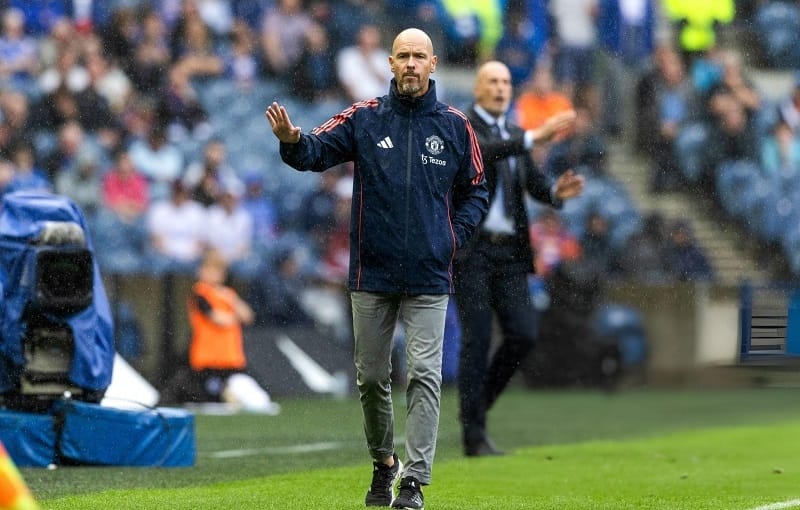 Erik ten Hag thừa nhận Man United vẫn chưa thể cạnh tranh chức vô địch Ngoại hạng Anh.