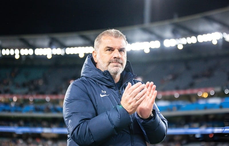 HLV Ange Postecoglou muốn Tottenham có thêm nhân sự.