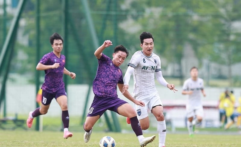 U19 Việt Nam đã trải qua nhiều trận giao hữu trước thềm U19 Đông Nam Á 2024 (Ảnh: VFF).