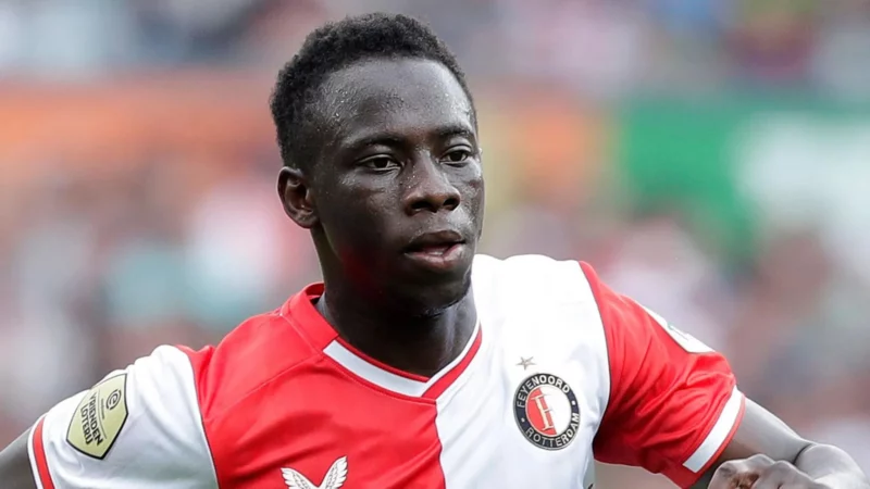 Yankuba Minteh, Feyenoord