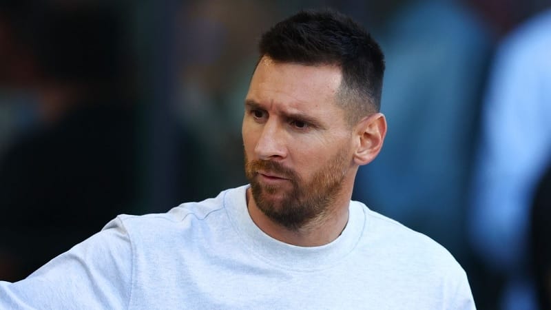 Im lặng vụ Enzo Fernandez, Messi bị tố ích kỷ