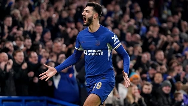 Chelsea bán tiền đạo cho Ipswich