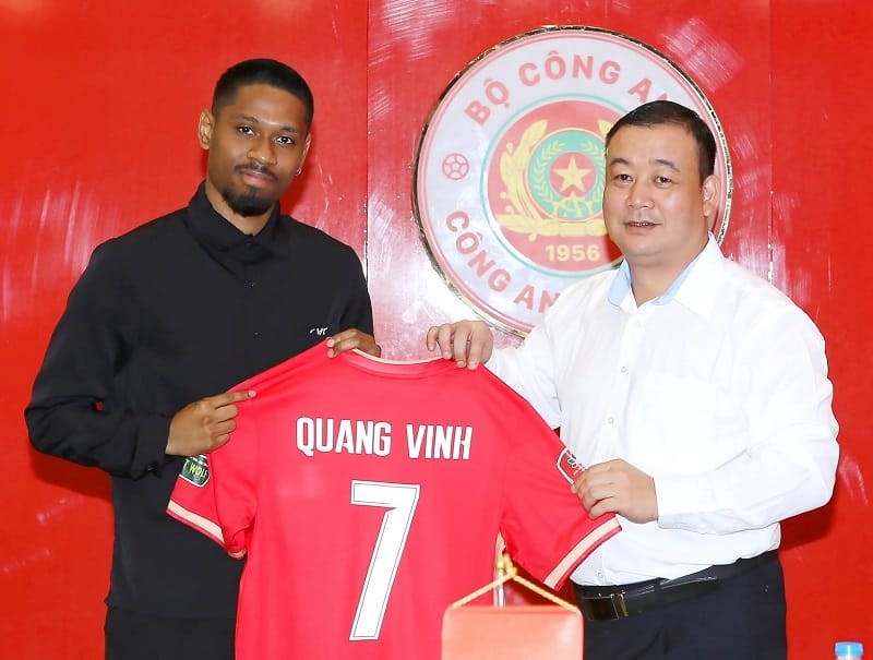 Jason Quang Vinh là tân binh được đánh giá rất cao của CAHN (Ảnh: Công An Hà Nội FC).