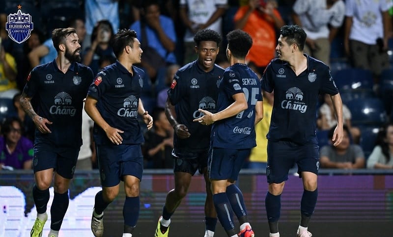 Buriram United có chất lượng nhân sự hàng đầu Thái Lan (Ảnh: BURIRAM UNITED).