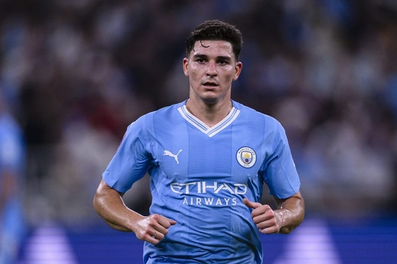 Julian Alvarez có thể rời Man City hè này