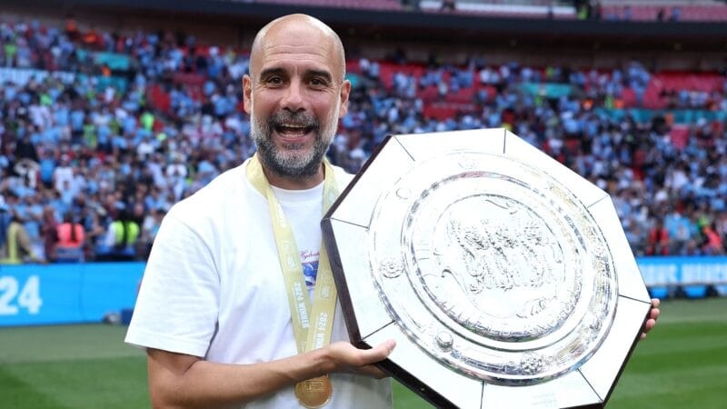 Pep Guardiola giúp Man City gặt hái nhiều thành công