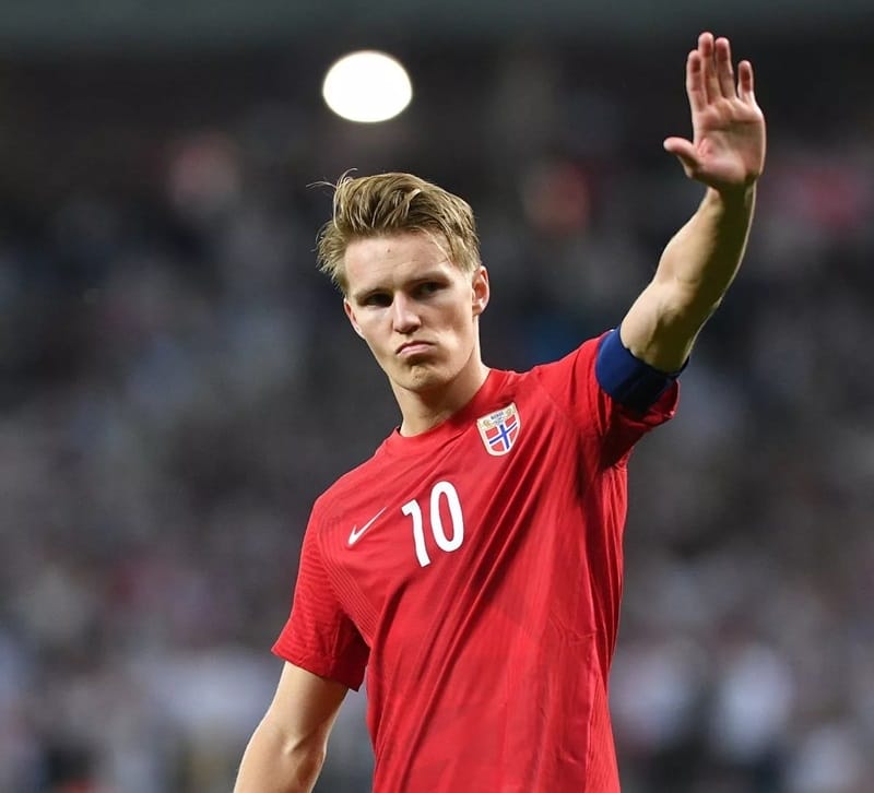 Odegaard là ngôi sao hàng đầu của bóng đá Na Uy hiện tại