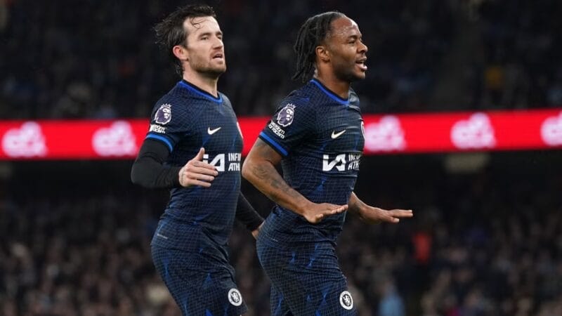 Sterling và Chilwell không còn chỗ đứng trong đội hình Chelsea