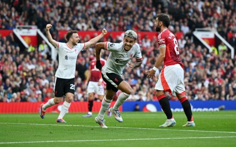 Diaz đánh sập Old Trafford ngay trong hiệp 1