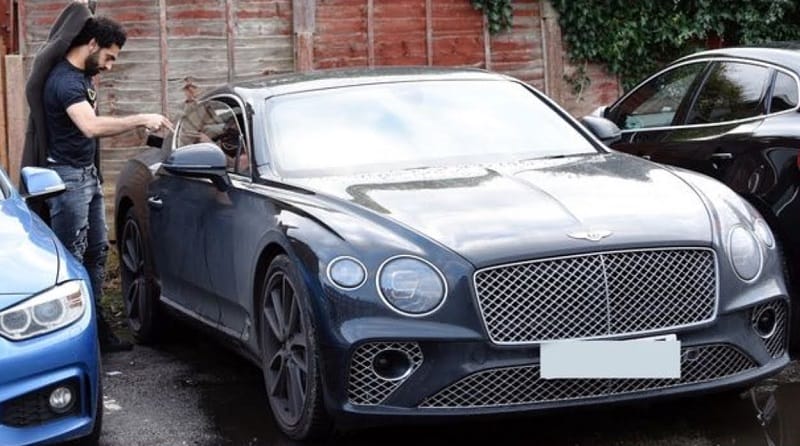 Salah đã lái chiếc Bentley được vài năm