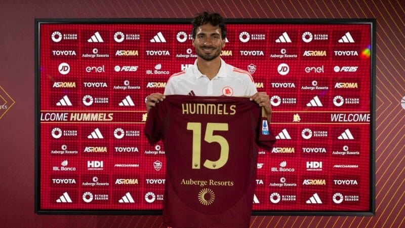 AS Roma chiêu mộ thành công Mats Hummels.