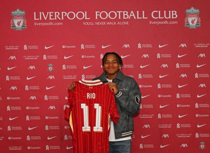 Tài năng trẻ Rio Ngumoha gia nhập Liverpool.