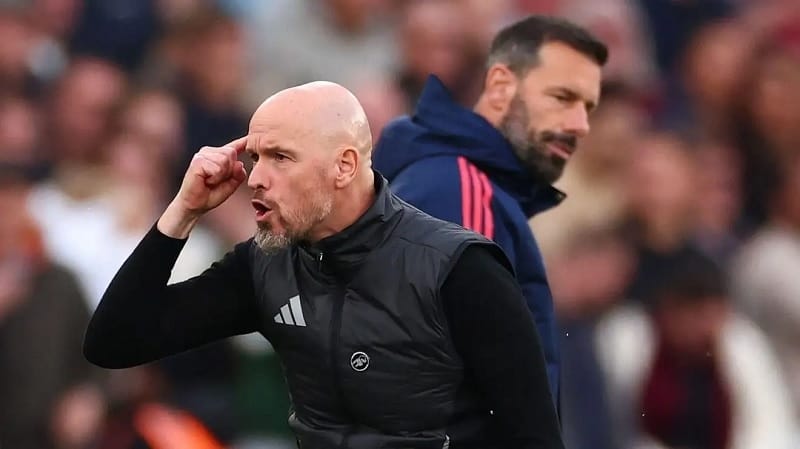 Ten Hag vừa bị Man United sa thải