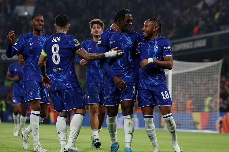 Chelsea thắng tưng bừng