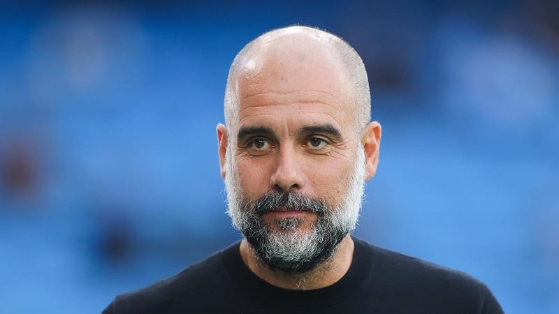 NÓNG! HLV Pep Guardiola tiếp tục gắn bó với Man City