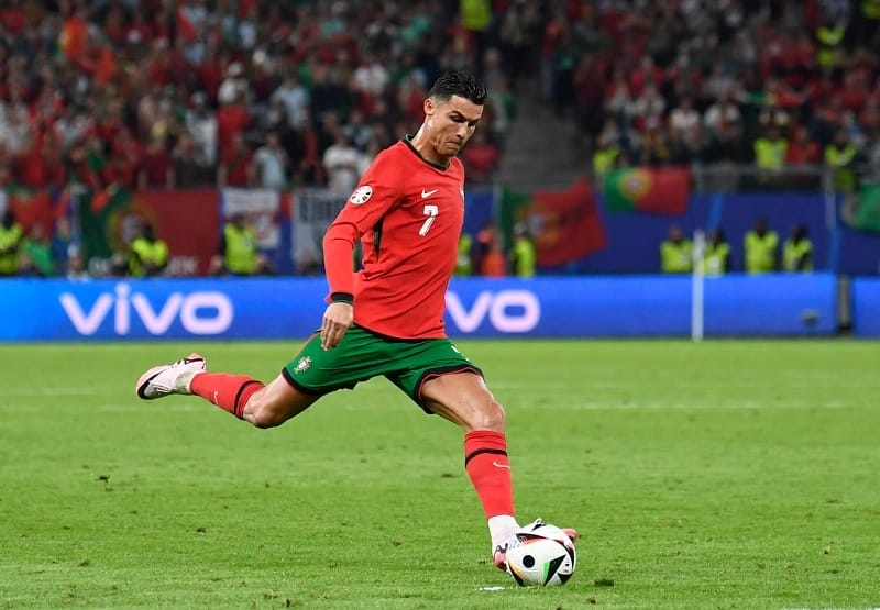 Ronaldo: 'Tôi có thể không đạt 1.000 bàn thắng'