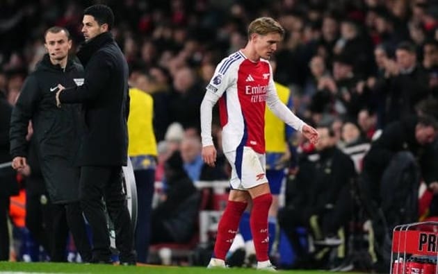 Mikel Arteta lý giải nguyên nhân thay Martin Odegaard