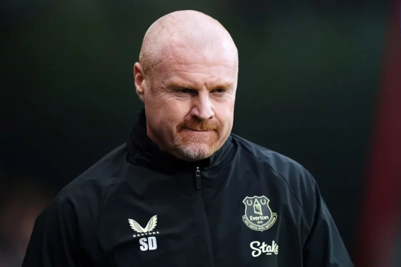 Everton sa thải Sean Dyche, hướng tới tương lai tươi sáng hơn