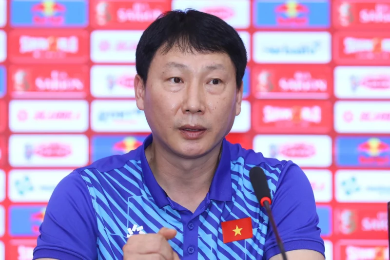 HLV Kim Sang-sik muốn cùng ĐT Việt Nam đến World Cup.